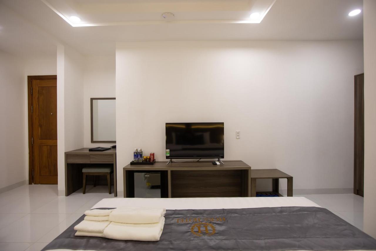 Hera Hotel Airport Хошимин Екстериор снимка
