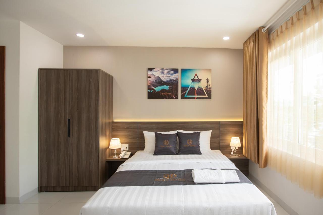 Hera Hotel Airport Хошимин Екстериор снимка