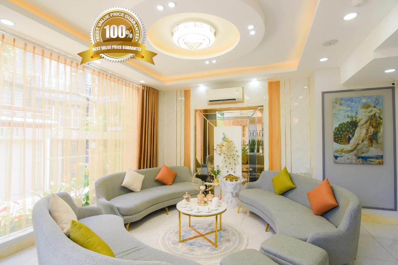Hera Hotel Airport Хошимин Екстериор снимка